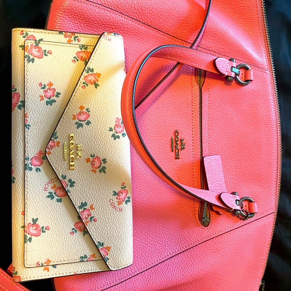PRETTY IN PINK